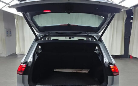 Volkswagen Tiguan II, 2022 год, 3 355 000 рублей, 9 фотография