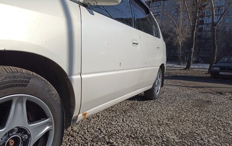 Toyota Ipsum II, 1999 год, 420 000 рублей, 9 фотография