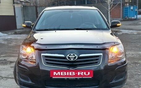 Toyota Avensis III рестайлинг, 2007 год, 1 050 000 рублей, 2 фотография