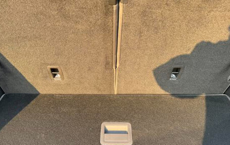 Volkswagen Touran III, 2021 год, 1 950 000 рублей, 18 фотография