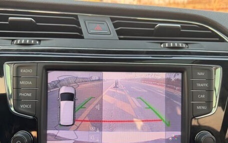 Volkswagen Touran III, 2021 год, 1 950 000 рублей, 22 фотография