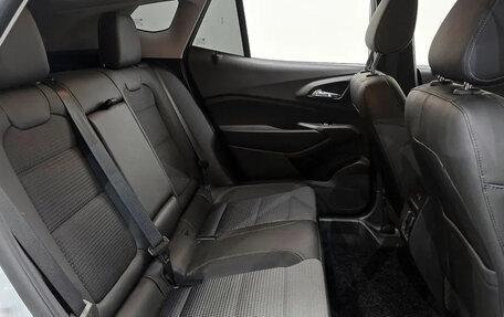 Chevrolet Trax, 2023 год, 1 850 000 рублей, 6 фотография