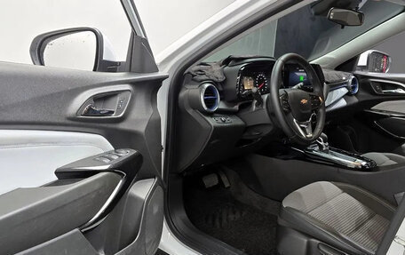 Chevrolet Trax, 2023 год, 1 850 000 рублей, 5 фотография