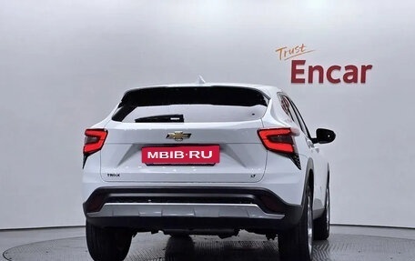 Chevrolet Trax, 2023 год, 1 850 000 рублей, 3 фотография