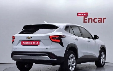 Chevrolet Trax, 2023 год, 1 850 000 рублей, 4 фотография