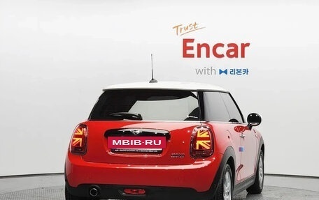 MINI Hatch, 2023 год, 1 985 000 рублей, 4 фотография