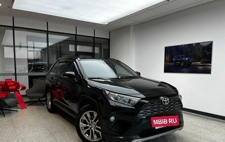 Toyota RAV4, 2022 год, 3 901 250 рублей, 3 фотография