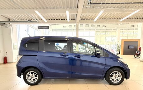 Honda Freed I, 2012 год, 1 279 000 рублей, 7 фотография