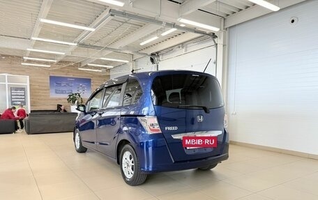 Honda Freed I, 2012 год, 1 279 000 рублей, 4 фотография