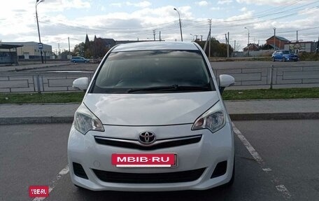 Toyota Ractis II, 2011 год, 895 000 рублей, 2 фотография