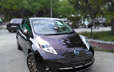 Nissan Leaf I, 2014 год, 1 099 000 рублей, 2 фотография
