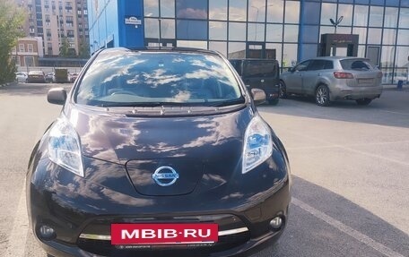Nissan Leaf I, 2014 год, 1 099 000 рублей, 5 фотография