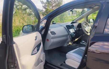 Nissan Leaf I, 2014 год, 1 099 000 рублей, 10 фотография