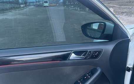 Volkswagen Jetta VI, 2012 год, 950 000 рублей, 7 фотография