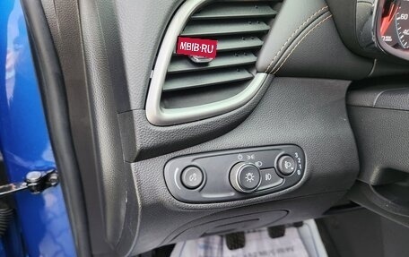 Chevrolet Trax, 2017 год, 980 000 рублей, 9 фотография