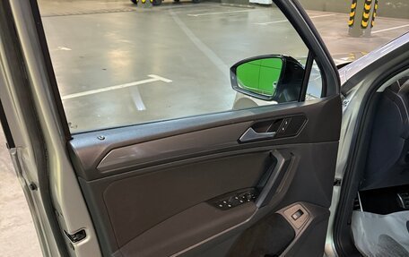 Volkswagen Tiguan II, 2019 год, 3 300 000 рублей, 6 фотография