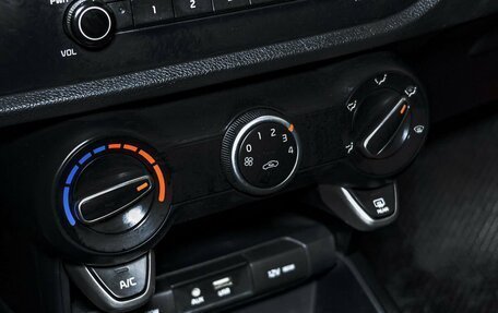 KIA Rio IV, 2019 год, 1 070 000 рублей, 21 фотография