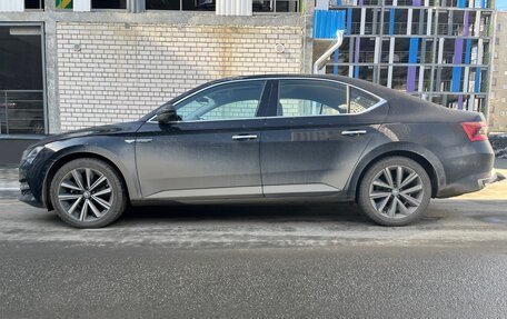 Skoda Superb III рестайлинг, 2025 год, 2 710 000 рублей, 1 фотография