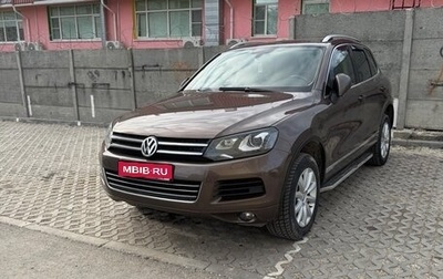 Volkswagen Touareg III, 2012 год, 2 390 000 рублей, 1 фотография
