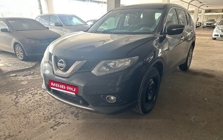 Nissan X-Trail, 2017 год, 1 900 000 рублей, 2 фотография