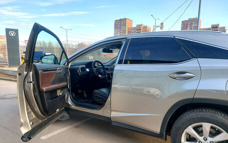 Lexus RX IV рестайлинг, 2017 год, 3 750 000 рублей, 5 фотография