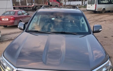 Toyota Land Cruiser Prado 150 рестайлинг 2, 2018 год, 5 300 000 рублей, 4 фотография