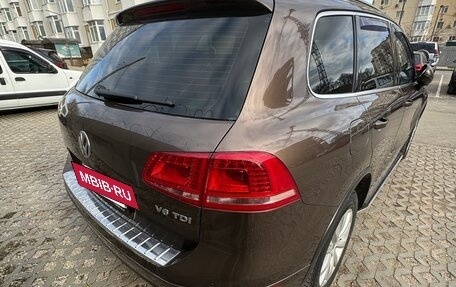 Volkswagen Touareg III, 2012 год, 2 390 000 рублей, 5 фотография