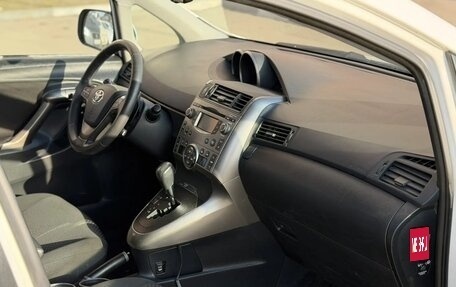 Toyota Verso I, 2010 год, 1 050 000 рублей, 7 фотография