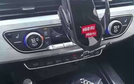 Audi A4, 2021 год, 2 600 000 рублей, 10 фотография