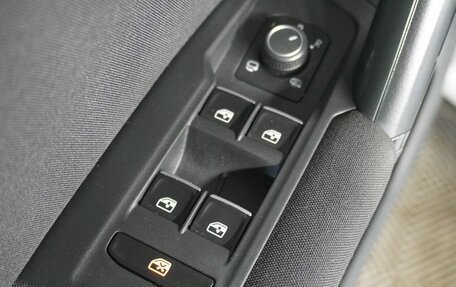 Volkswagen Tiguan II, 2017 год, 1 919 000 рублей, 14 фотография