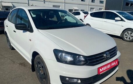 Volkswagen Polo VI (EU Market), 2019 год, 1 100 000 рублей, 2 фотография