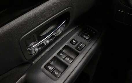 Mitsubishi Outlander III рестайлинг 3, 2021 год, 2 630 000 рублей, 8 фотография