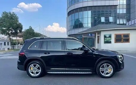 Mercedes-Benz GLB, 2022 год, 2 460 000 рублей, 4 фотография