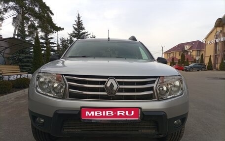 Renault Duster I рестайлинг, 2014 год, 900 000 рублей, 1 фотография
