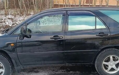 Lexus RX IV рестайлинг, 2001 год, 710 000 рублей, 3 фотография