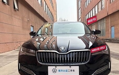 Skoda Superb III рестайлинг, 2025 год, 2 490 000 рублей, 1 фотография