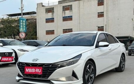 Hyundai Elantra, 2022 год, 1 330 000 рублей, 1 фотография