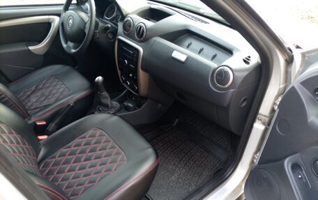 Renault Duster I рестайлинг, 2014 год, 900 000 рублей, 11 фотография