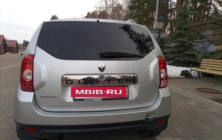 Renault Duster I рестайлинг, 2014 год, 900 000 рублей, 4 фотография
