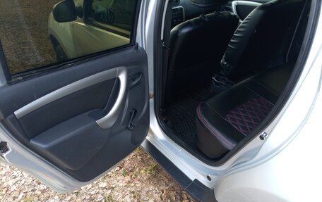 Renault Duster I рестайлинг, 2014 год, 900 000 рублей, 15 фотография
