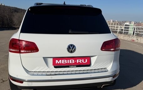 Volkswagen Touareg III, 2015 год, 3 550 000 рублей, 8 фотография