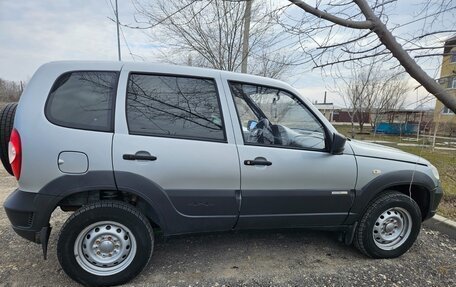 Chevrolet Niva I рестайлинг, 2014 год, 590 000 рублей, 4 фотография