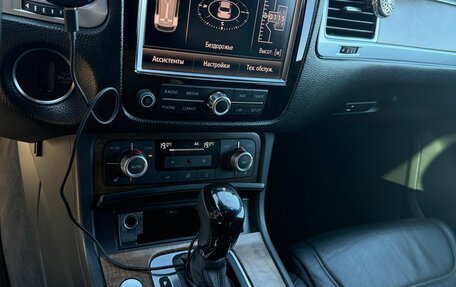 Volkswagen Touareg III, 2015 год, 3 550 000 рублей, 18 фотография