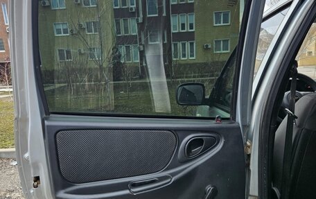 Chevrolet Niva I рестайлинг, 2014 год, 590 000 рублей, 17 фотография