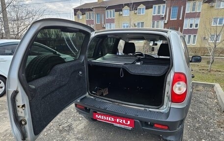 Chevrolet Niva I рестайлинг, 2014 год, 590 000 рублей, 12 фотография