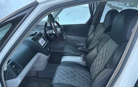 Toyota Opa I рестайлинг, 2002 год, 550 000 рублей, 9 фотография