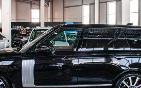 Land Rover Range Rover IV рестайлинг, 2021 год, 11 790 000 рублей, 5 фотография