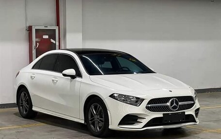 Mercedes-Benz A-Класс, 2022 год, 2 422 505 рублей, 7 фотография