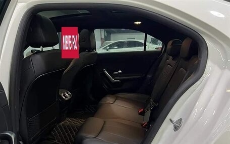 Mercedes-Benz A-Класс, 2022 год, 2 422 505 рублей, 10 фотография