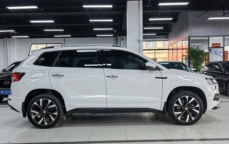 Skoda Karoq I, 2022 год, 1 700 000 рублей, 7 фотография